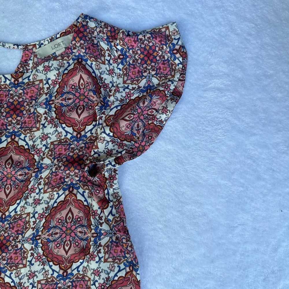 LOFT women’s  Multicolor Patterned Blouse size M - Picture 3 of 9